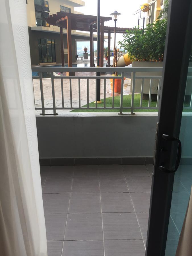 Silk Sky Residence Seri Kembangan Buitenkant foto