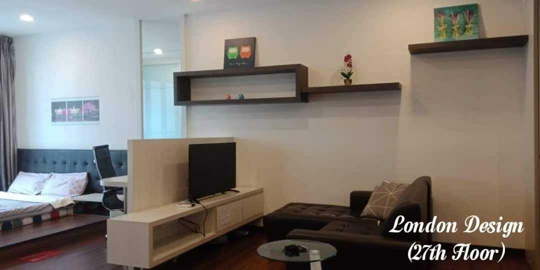 Silk Sky Residence Seri Kembangan Buitenkant foto