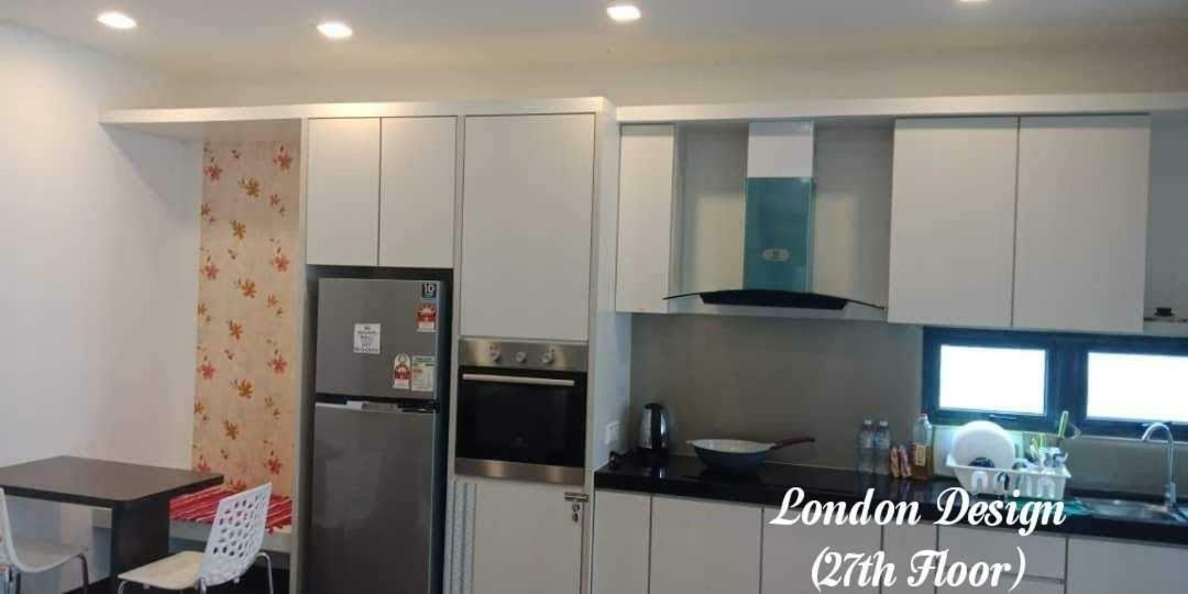Silk Sky Residence Seri Kembangan Buitenkant foto