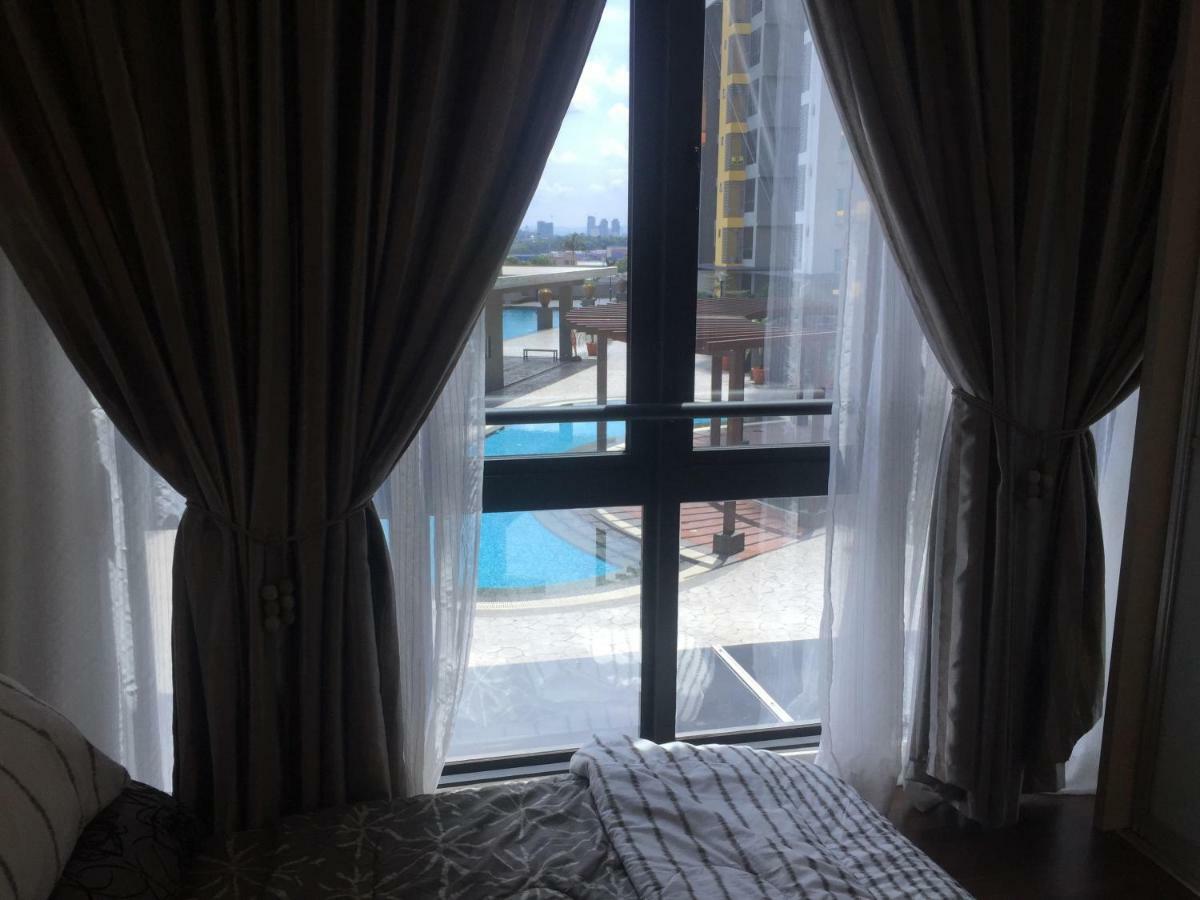 Silk Sky Residence Seri Kembangan Buitenkant foto